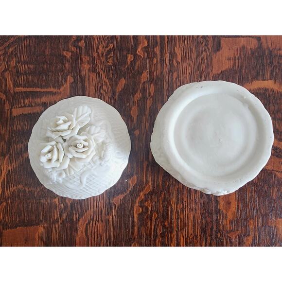 Lot of 3 Vintage Porcelain Trinket Boxes with Floral Rose Designs - Hand Painted - Picture 8 of 12